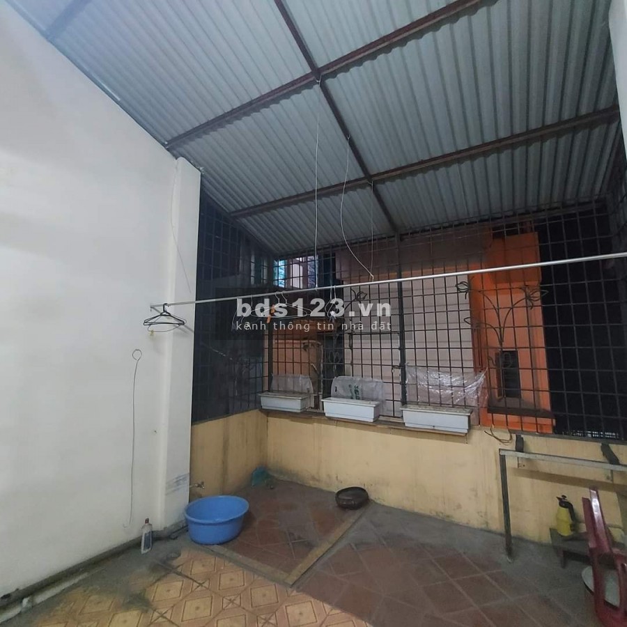 BA GÁC ĐỖ CỬA - GẦN Ô TÔ - SÁT TIME CITY - NHÀ ĐẸP Ở NGAY - CHỦ THIỆN TRÍ.