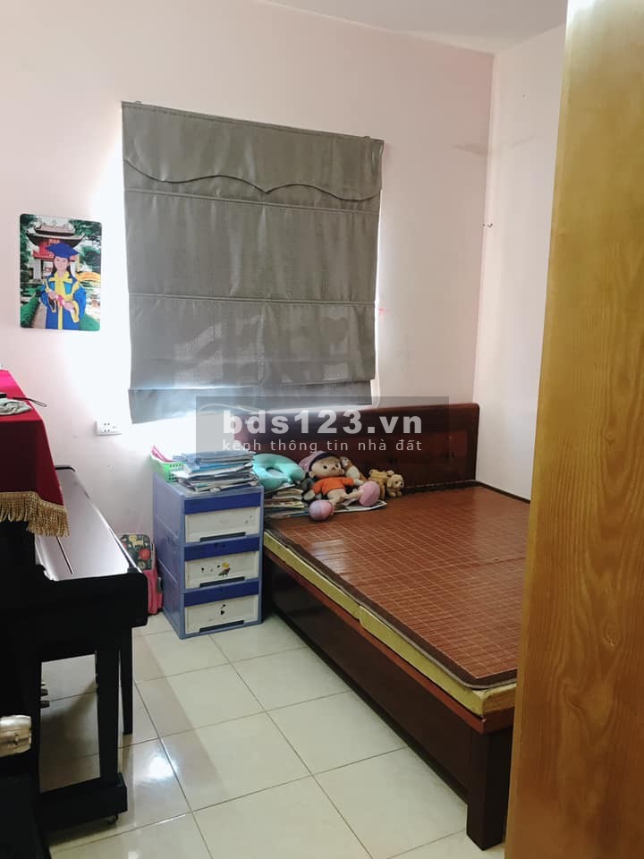 Chủ nhà cần bán ngay căn chung cư 2 pn, có sẵn sổ tịa CT4 PCC1 Complex Hà Đông lh trực tiếp 0346468817