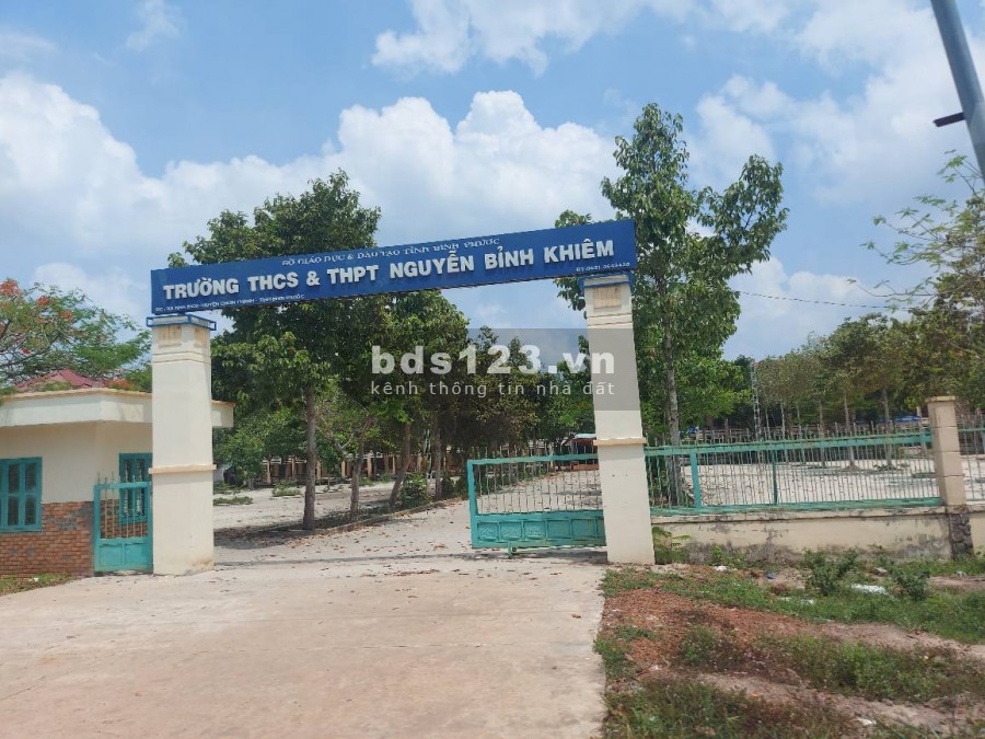 Bán gấp 5380m2 (65x82m) mặt đường ô tô gần Quốc Lộ, chợ, trường học cách 2km - 400tr/sào