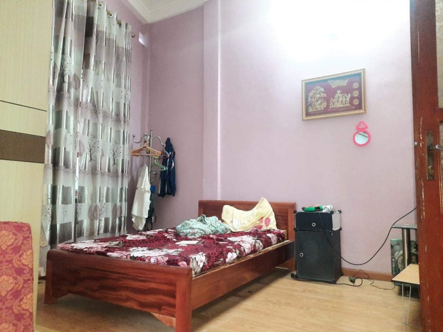 Nhà đẹp nguyên căn đường Láng đúc 5 tầng kinh doanh nhỏ giá 3.75 tỷ