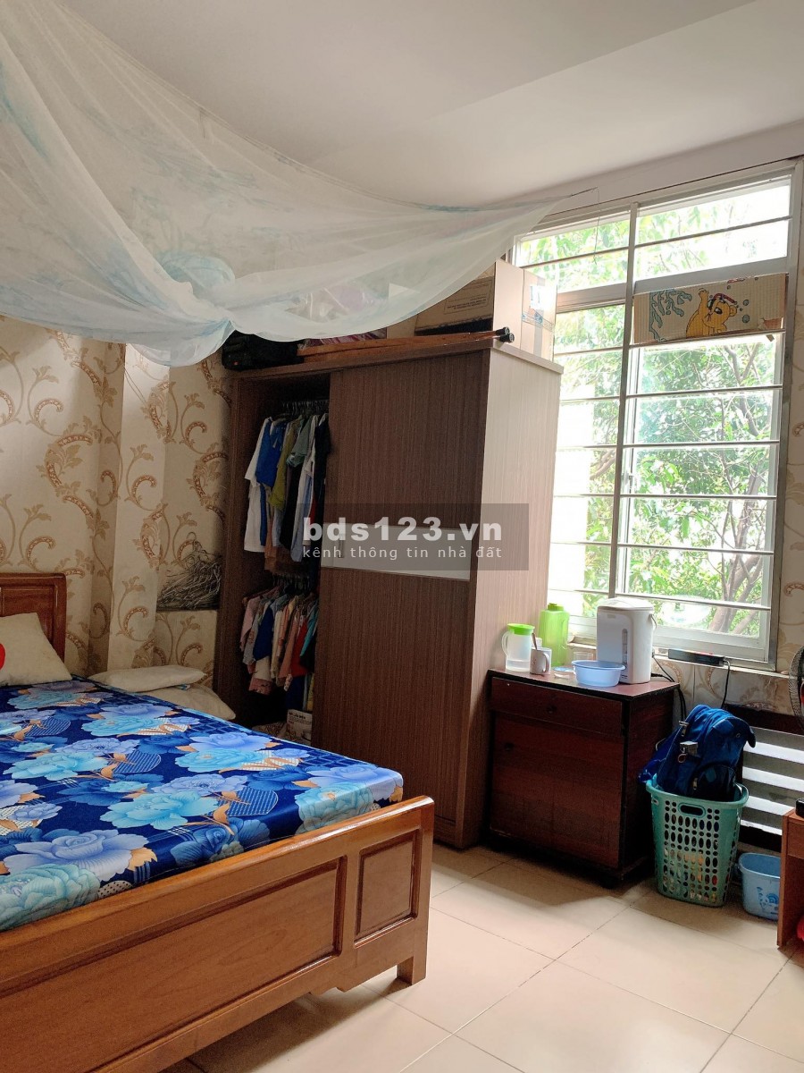 Bán nhà mặt tiền Lê Đình Thám, Tân Phú diện tích 36m2, 4 tầng giá 7 tỷ 5