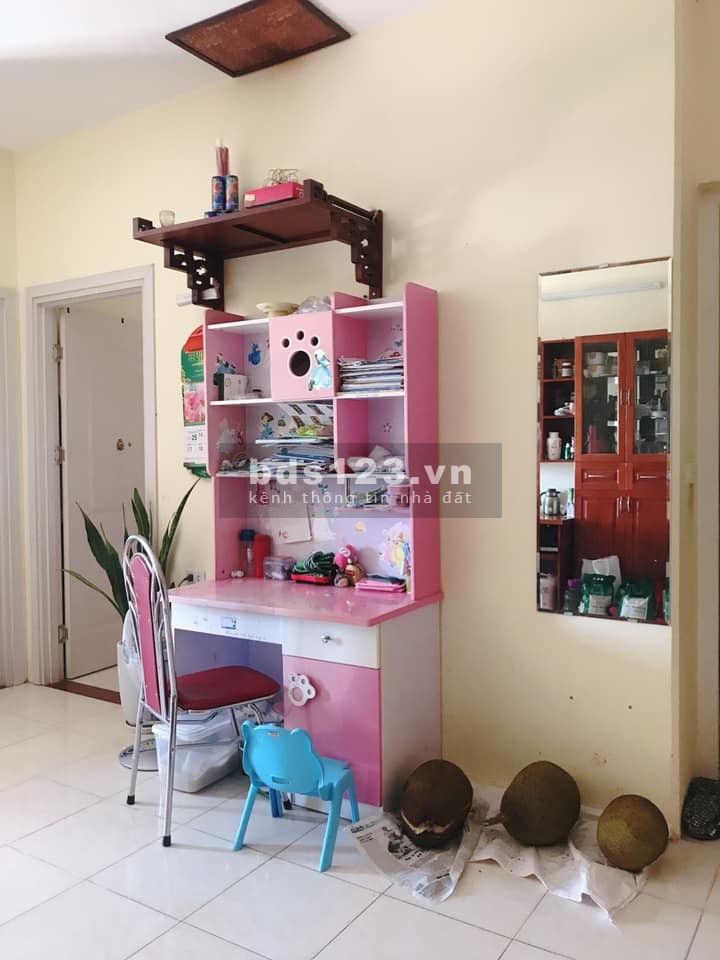 Chủ nhà cần bán ngay căn chung cư 2 pn, có sẵn sổ tịa CT4 PCC1 Complex Hà Đông lh trực tiếp 0346468817