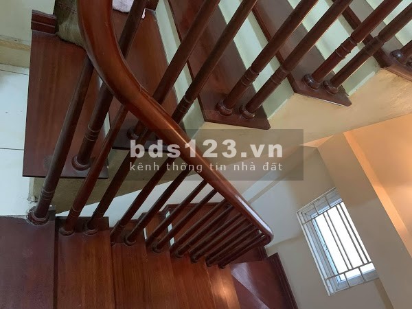 Bán gấp nhà Phố Xã Đàn, dt 85m2, 5T, mt 5.6m, kinh doanh giá 10tỷ6