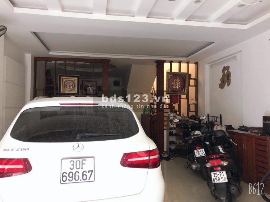 Bán nhà đẹp ngõ 213 Trung Kính, full nội thất, ô tô vào nhà dt 55.8m2 6 tầng mt 5.5m, giá 13,5 tỷ