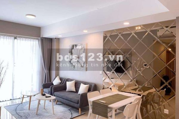 Kingston Residence - Cho thuê căn hộ 2PN tầng cao view Đông Nam đón gió. Giá thuê: 17 triệu.LH:0765568249 Anh Văn