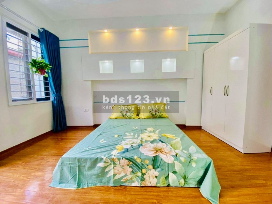 Nhà đẹp an sinh đỉnh, 2 mặt thoáng, đường Khương Đình, Thanh Xuân 70m2, giá 5.8 tỷ