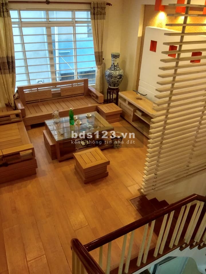 Bán gấp nhà Trần Văn Chuông, vị trí tuyệt đẹp, sẵn sàng giao dịch giá chỉ 3.65 tỷ
