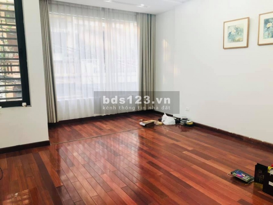 Bán nhà đẹp phân lô Trung Hòa 80m2x4T, MT 5m, Gara, Ô tô tránh, Kinh doanh. Giá 14 tỷ 8