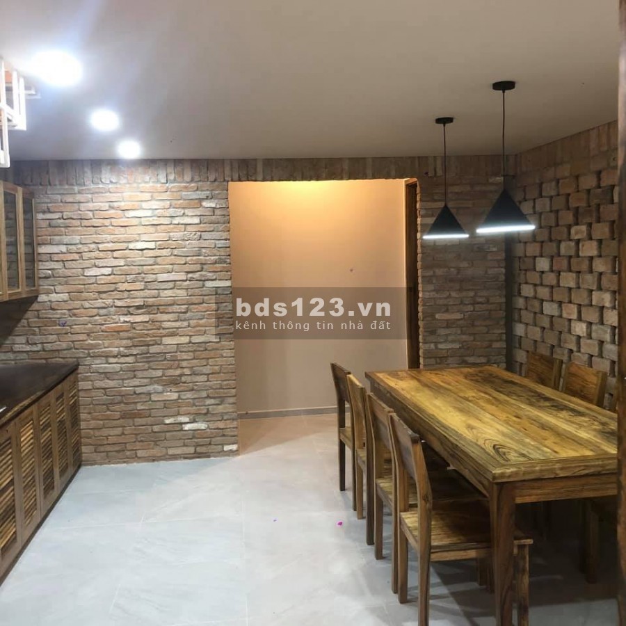 Quang Trung phường 10 diện tích 70m2 giá chỉ 5.5 tỷ bán đất tặng nhà.