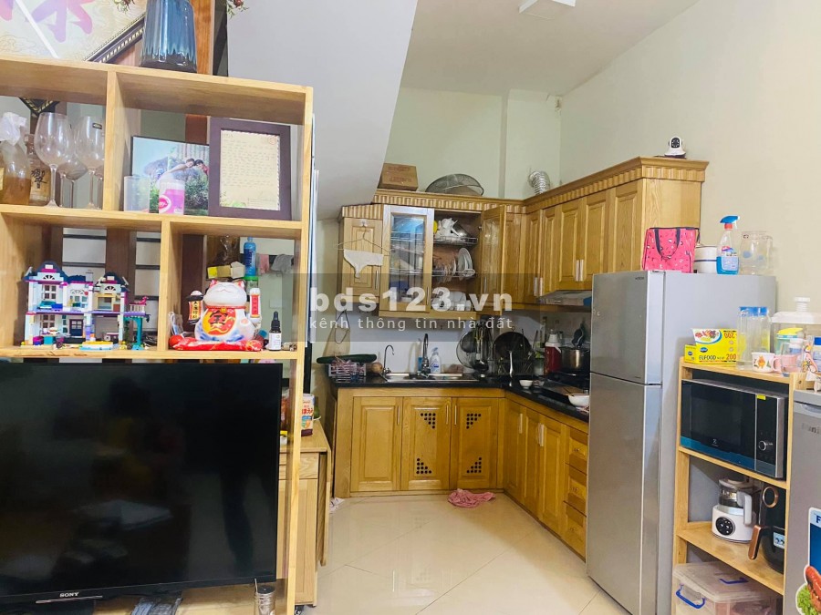 Hoàng Mai, 50m đến ôtô, nhà đẹp, diện tích 36m2, giá bán 3.35…