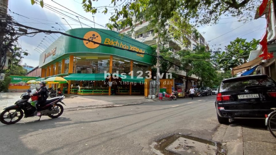 Bán nhà HXH thẳng trục Nguyễn Văn Khối P.11 Gò Vấp, 3 lầu, 56m2(7x8), giá hơn 5 tỷ.