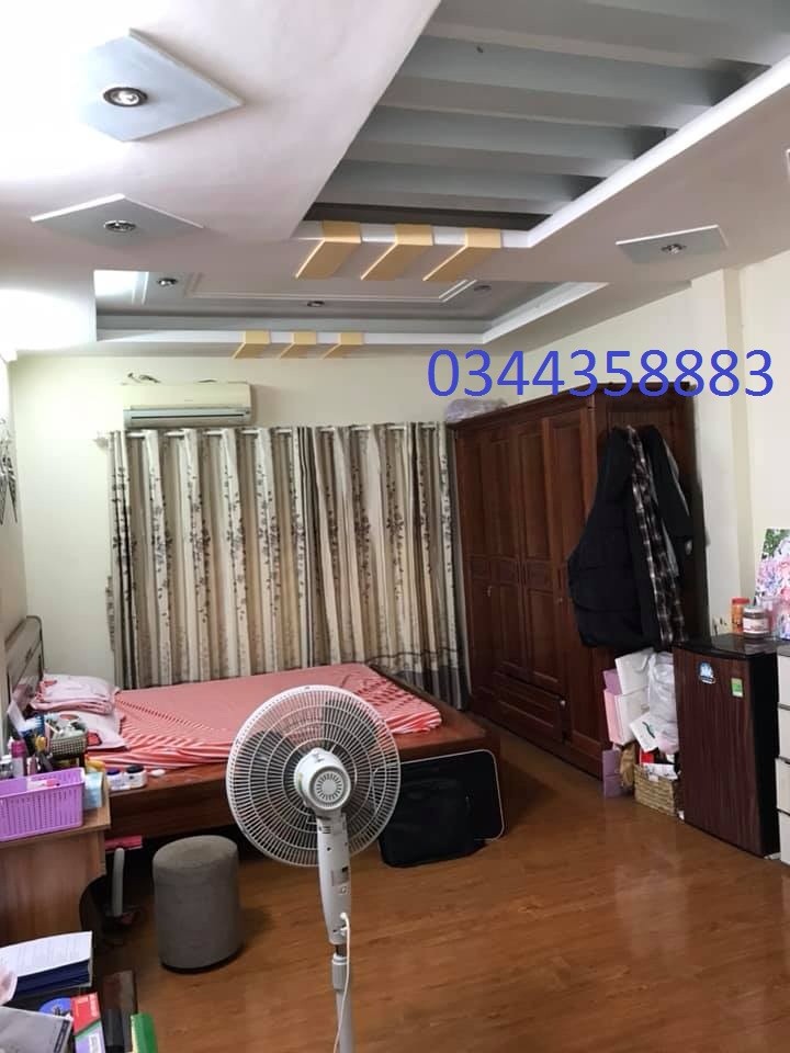 Nhà đẹp trung tâm Đống Đa đầy đủ tiện nghi, có diện tích, 36m2, 4 tầng