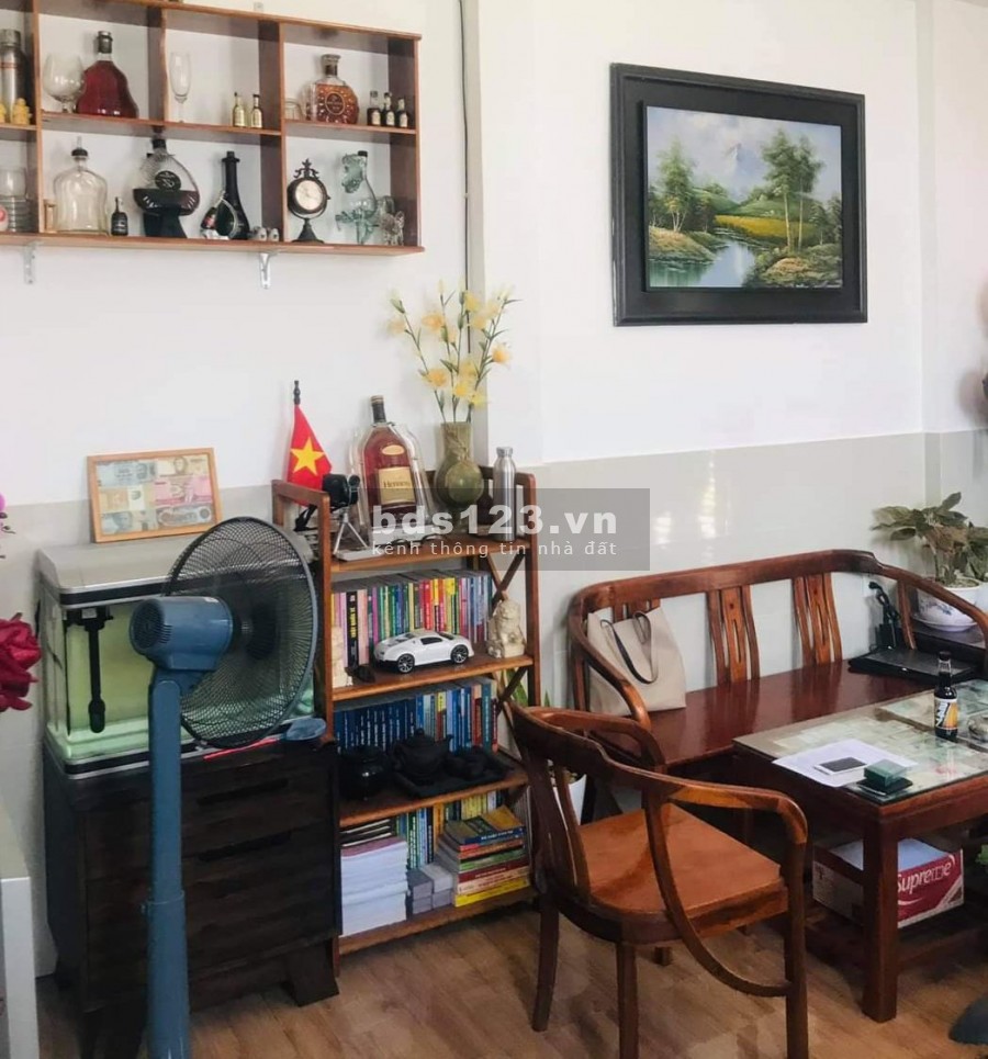 Hẻm xe hơi, dt 91(6.8m x 13.2m), giá 4.3 tỷ giảm sốc 3.9 tỷ
