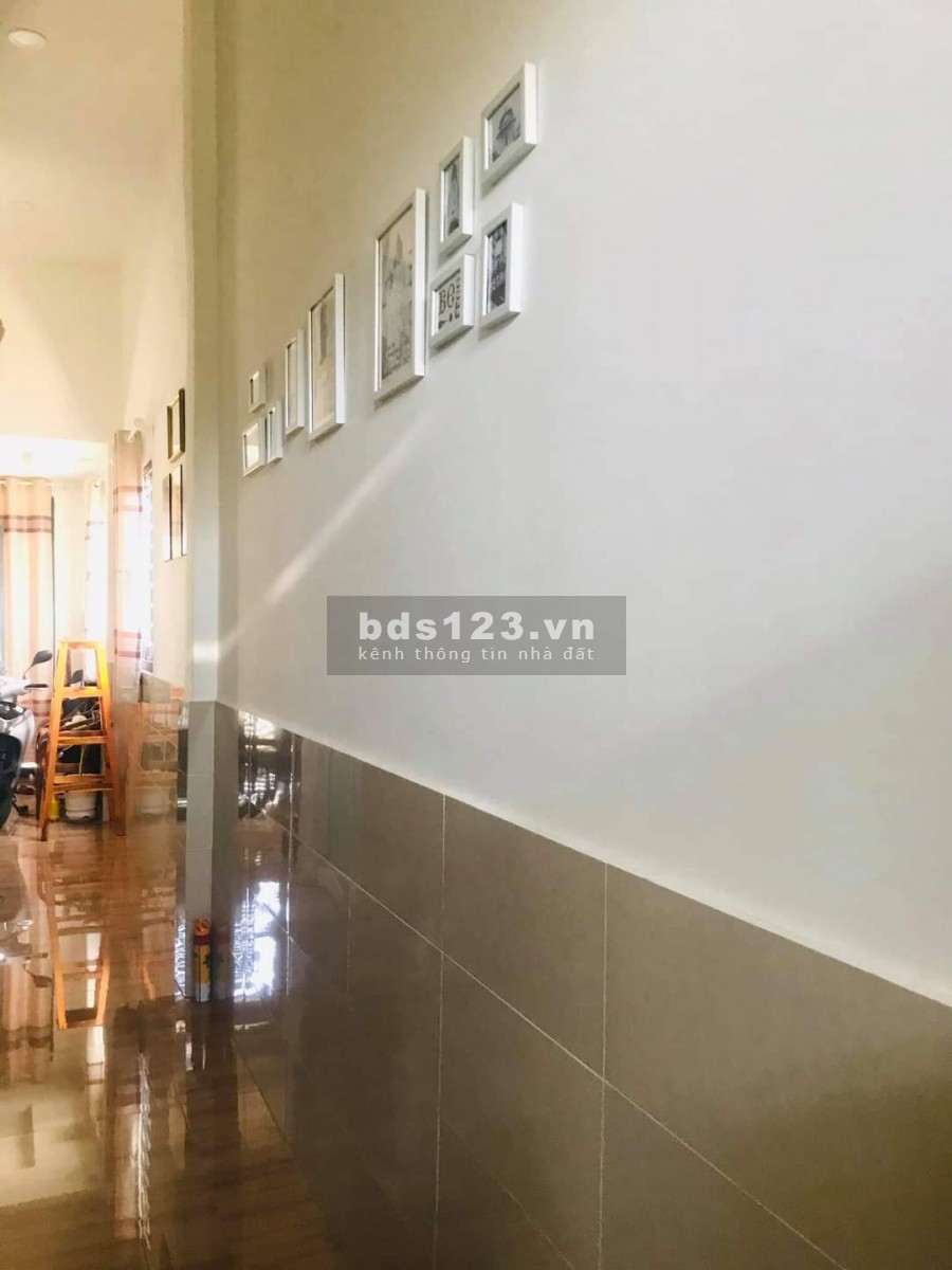 Hẻm xe hơi, dt 91(6.8m x 13.2m), giá 4.3 tỷ giảm sốc 3.9 tỷ