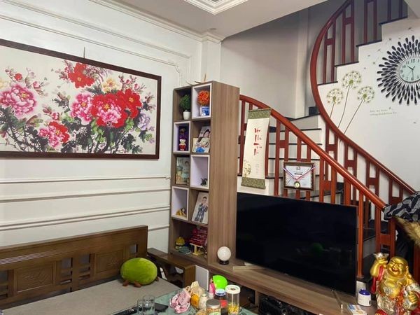 Bán gấp nhà nguyên căn chính chủ kiến trúc đẹp, Bồ Đề, Quận Long Biền, Hà Nội