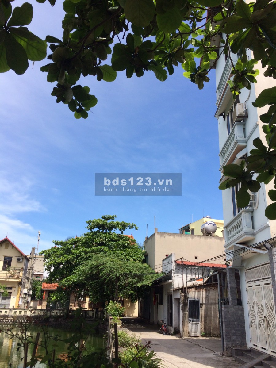 Nhà Thuỵ Phương view trước hồ mát rượi, dt 45m2, nhỉnh 2 tỷ, lh 0902212367