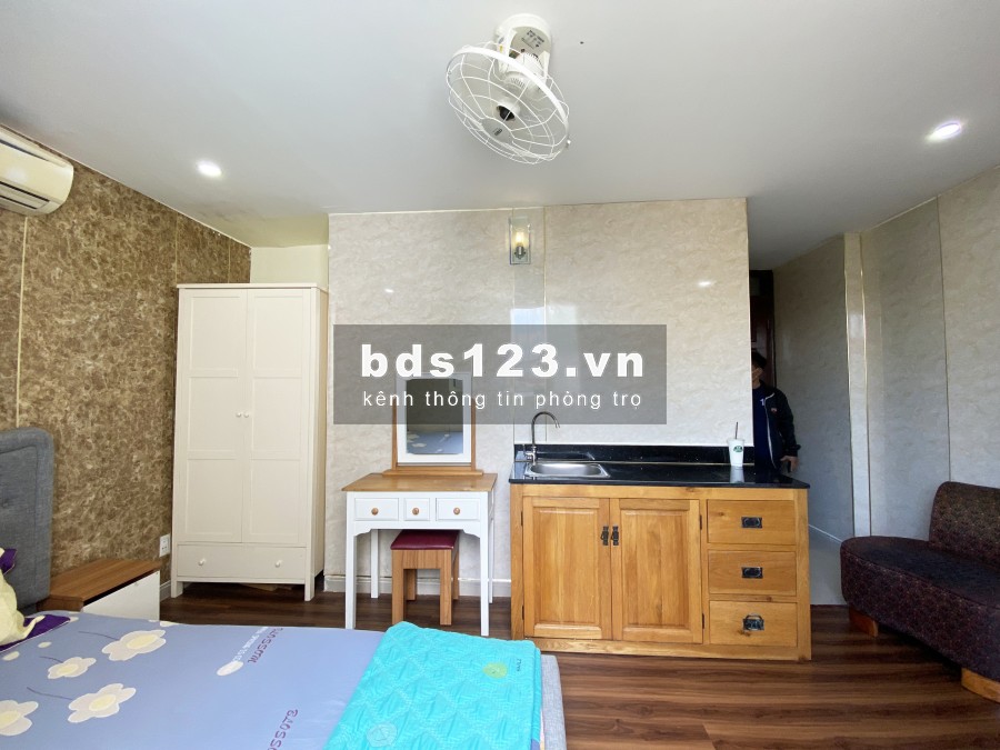 Cho thuê phòng trọ full nội thất có cửa sổ 4tr/tháng đường 37 Lâm Văn Bền gần Lotte quận 7