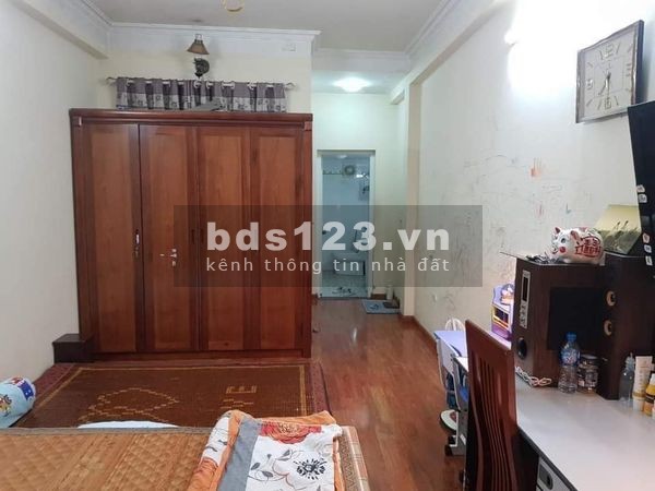Chính chủ bán gấp nhà Xuân Phương, Nam Từ Liêm, dt 32m2, 5 tầng, giá 2.85 tỷ