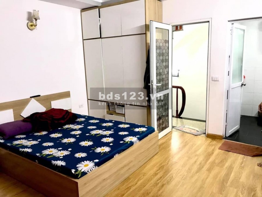 Bán nhà Nguyễn An Ninh 26m2 giá 1 tỷ tặng nhà 3 tầng, trung tâm thành phố luôn