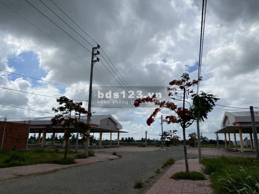 Cần Bán Đất trung tâm hành chính huyện, bệnh viện, chỉ 5 phút Sổ hồng riêng, đất ở đô thị toàn bộ