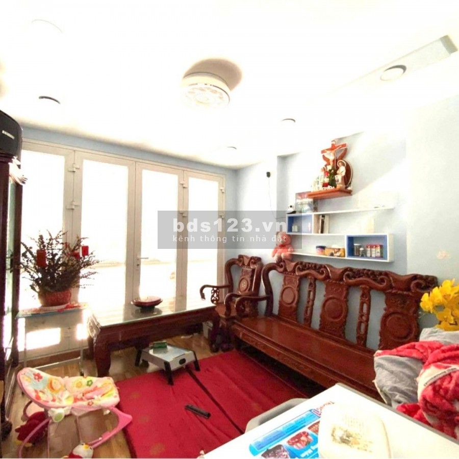 Bán nhà phường 8, Gò Vấp, hẻm xe hơi 7 chỗ giá chỉ 5.6 tỷ, xe hơi ngủ trong nhà