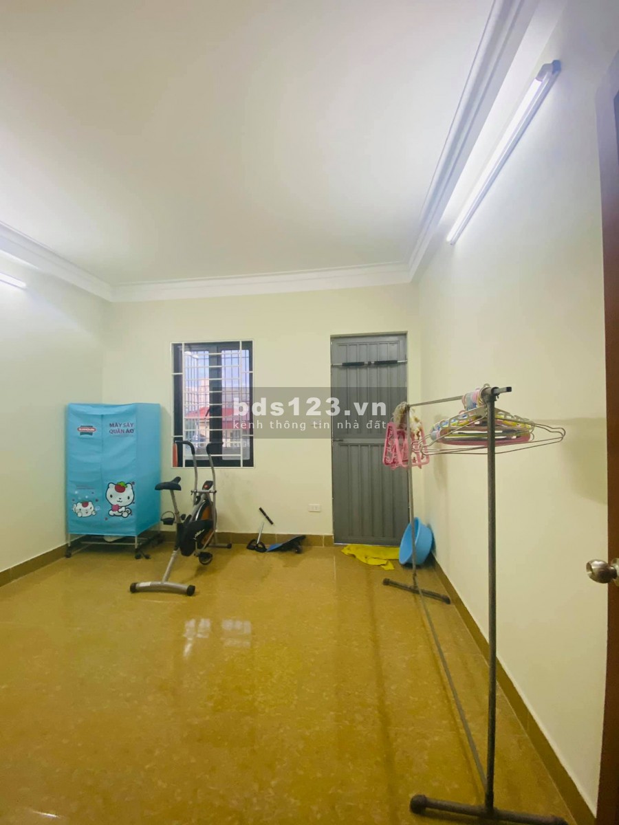Hoàng Mai, 50m đến ôtô, nhà đẹp, diện tích 36m2, giá bán 3.35…