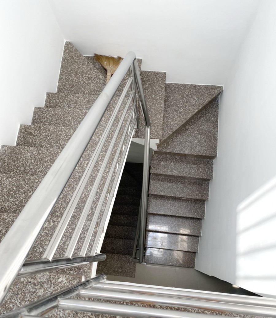 Nhà (3.2*8.3m, nở hậu) hẻm 739 Hưng Phú Phường 9 Quận 8