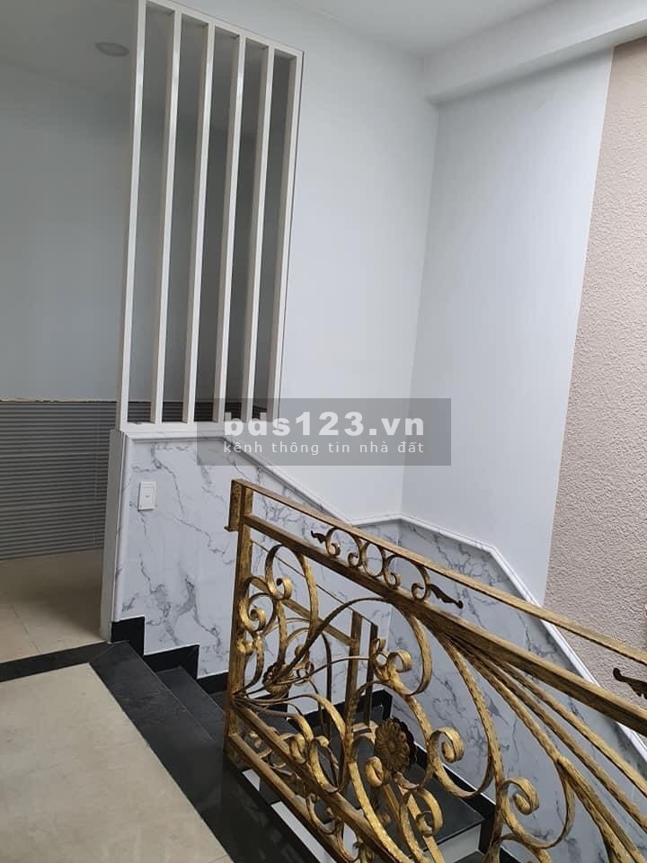 Bán nhà nguyễn xí phường 13 quận bình thạnh dt 42m2 giá 7,9 tỷ