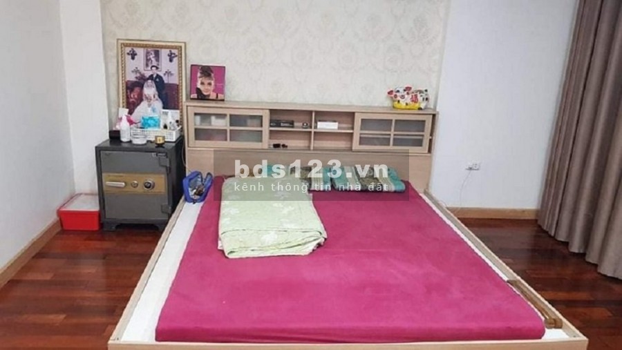 Mặt phố Trịnh Đình Cửu, Hoàng Mai lô góc, vỉa hè KD sầm uất 66m2x5T, Mt 6m, 9.2 tỷ