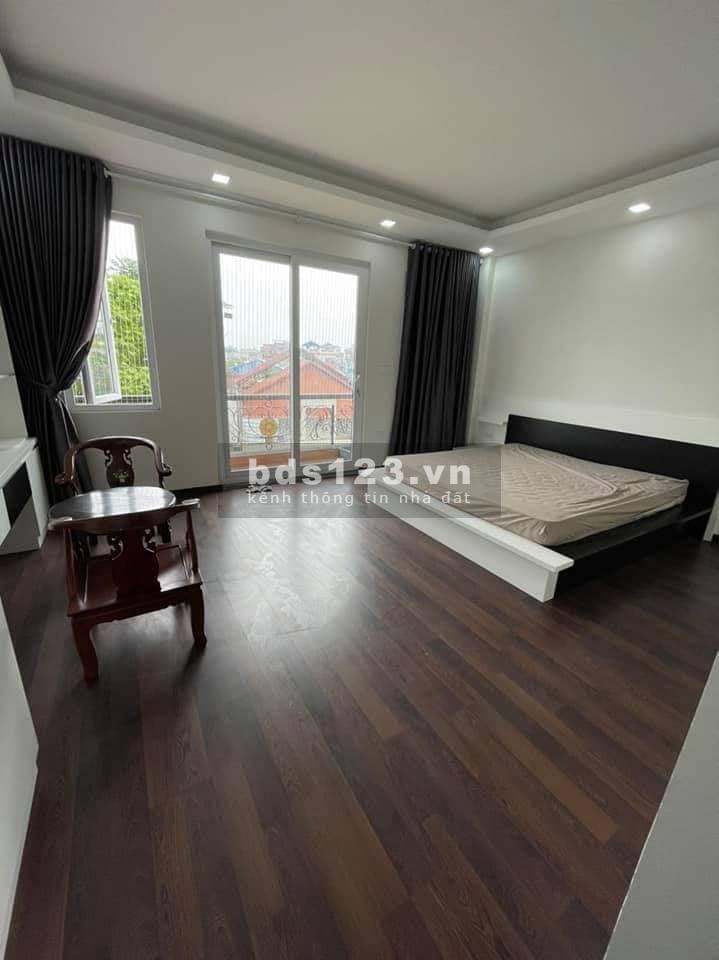 Bán gấp mặt phố Kim Mã Ba Đình, dt 75m2, 6 tầng, mt 4.5m, kinh doanh 2 mặt trước sau