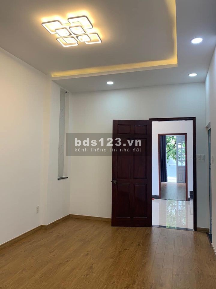 Bán gấp giảm 6.5 Tỷ còn 5.95 Tỷ, Nhà mới, HXH, Tân Kỳ Tân Quý, hơn 40m2