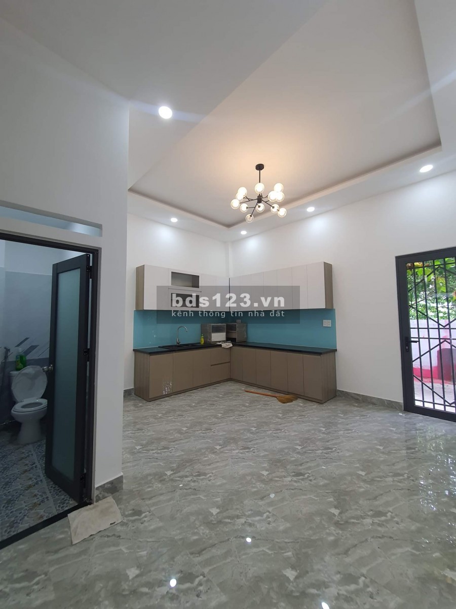 Bán nhà hẻm xe hơi Đường Lê Trọng Tấn dt 102M2 dòng tiền mỗi tháng gần 20 triệu