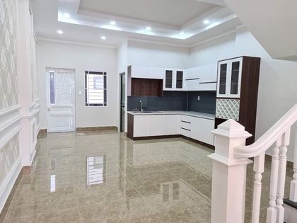 Bán gấp nhà hẻm xe hơi 3 tầng Nguyễn Văn Đậu, P6, Bình Thạnh, dt 81m2, giá 10.3 tỷ