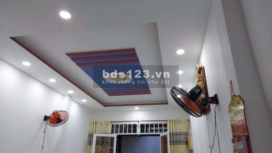 Bán nhà Trần Văn Quang, Tân Bình 4 tầng có việc bán gấp giá siêu rẻ.