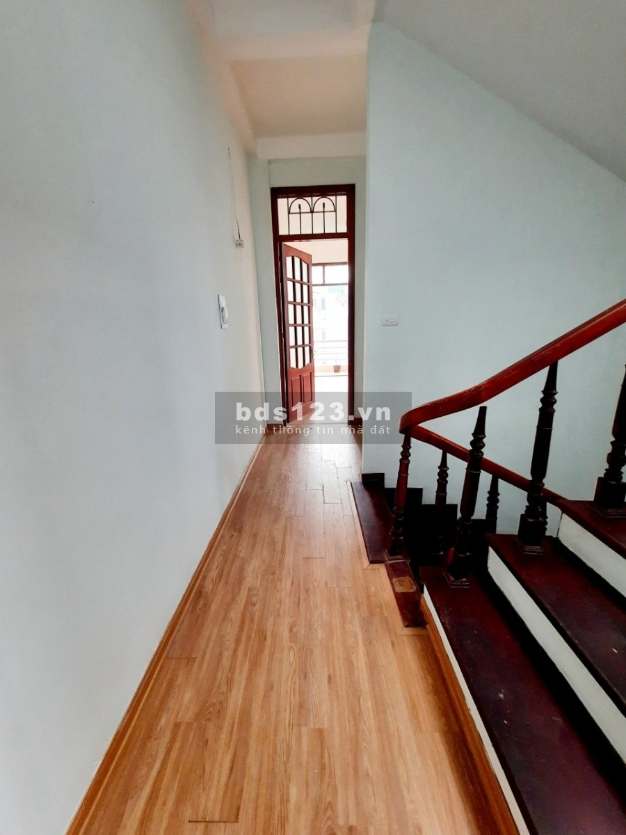 3 mặt thoáng, gần ngay ô tô, 66m2x5 tầng, thông khắp ngả