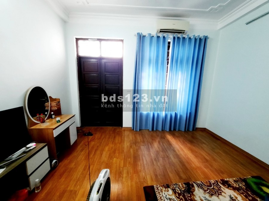 3 mặt thoáng, gần ngay ô tô, 66m2x5 tầng, thông khắp ngả