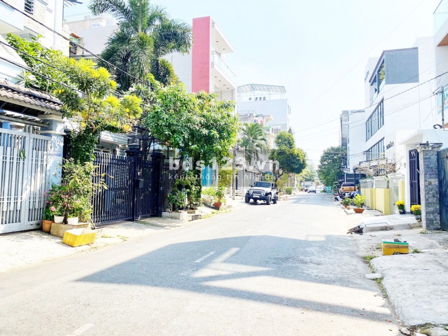 Bán nhà căn góc 2 MT đường số ngay chợ Tân Mỹ P.Tân Phú Q7