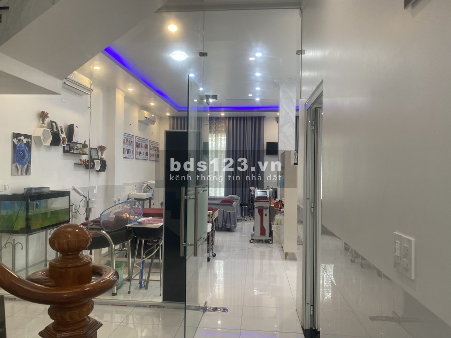 Bán biệt thự phường Tân Phong Biên Hoà 12 x20 góc 2mặt tiền giá 5,9tỷ