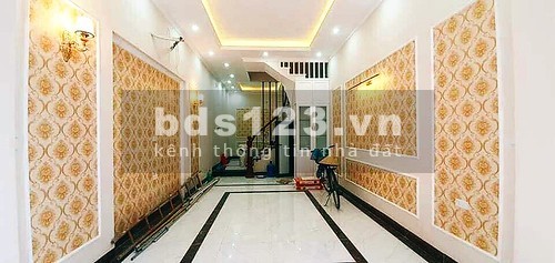Bán nhà 5 tầng, ô tô đỗ gần cuối đường Bà Triệu, Hà Trì, Hà Đông, giá 2.... tỷ (34m2*3PN)