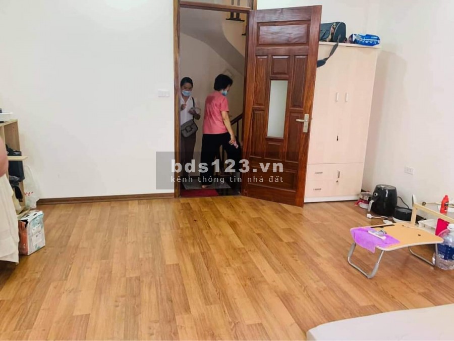Cần Bán Gấp Nhà Phố Mai Hương 30m×5T.Cách Mặt Phố Chính 70m