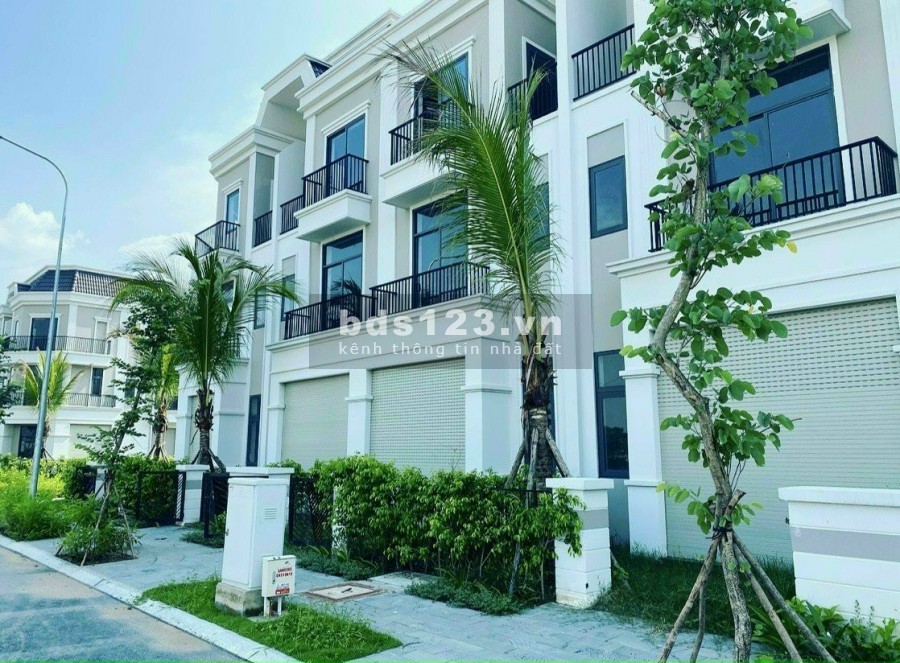 Mua nhà đẹp tặng vàng trúng xe sang chỉ với 400 triệu