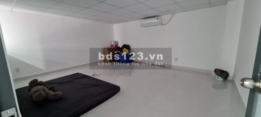 Nhà bán 2 tầng, hẻm xe hơi ngang 5m, dt 55m2, Âu Cơ, Quận Tân Bình giá 5.3 tỷ