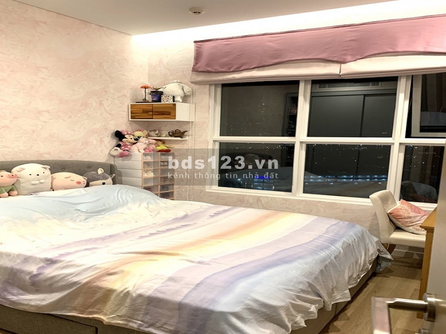 Bán căn góc Sadora 3PN, tặng nội thất, view như hình, giá 9.5 tỷ