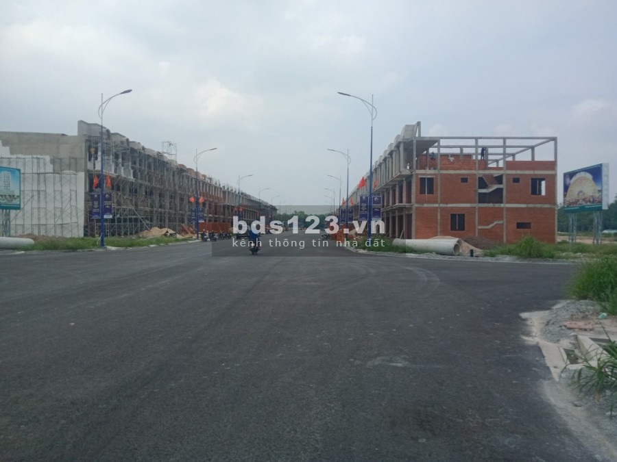 Dự án: Khu Đô Thi Phức Hợp Thăng Long CenTral City, giá 750 triệu/tháng