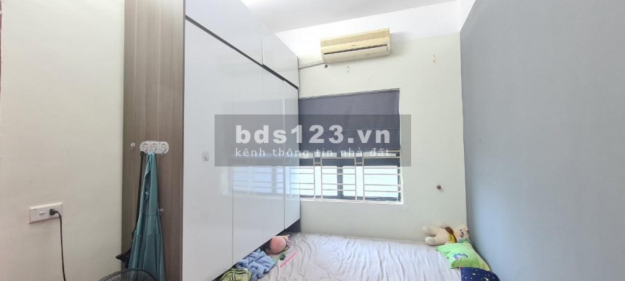 Bán căn hộ tầng trung CT12B Kim Văn Kim Lũ dt 54,3m2, SĐCC, giá 1.23 tỷ
