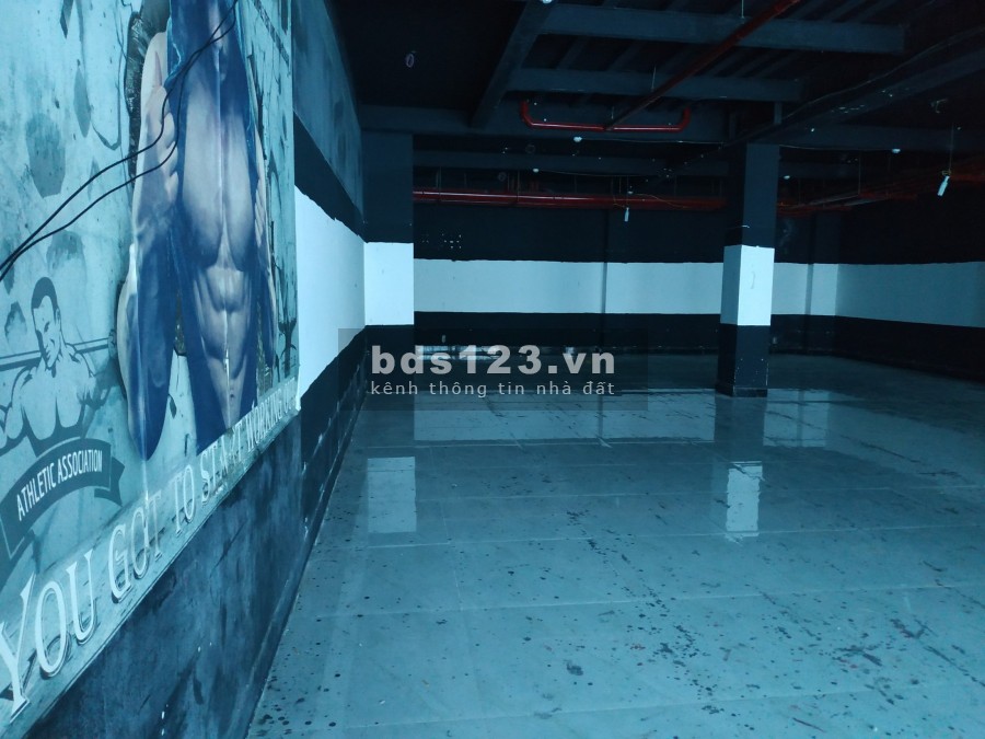 Cho thuê mặt bằng 120m2 tại Tân Bình, tiện ích đủ, giá 25 triệu/tháng, lhcc