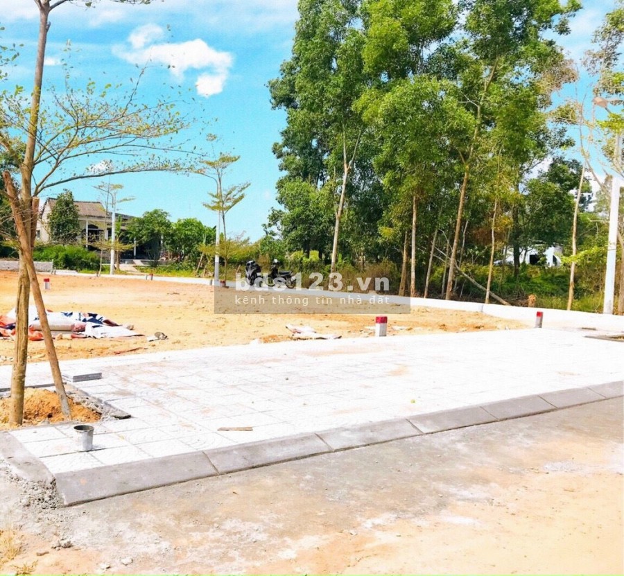 Bán đất mới phân lô tuyệt đẹp đầu đường Nguyễn Trọng Thuật, Phú Bài, lh 0346229509