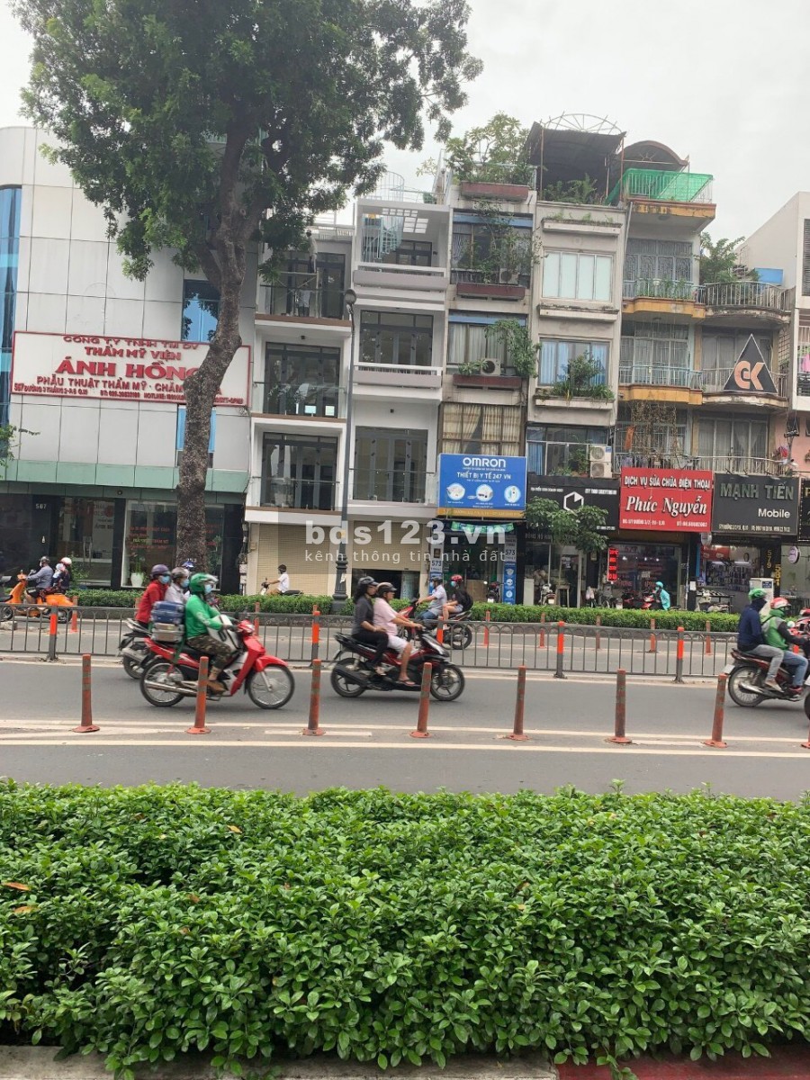 Bán nhà mới mặt tiền đường 3/2 giáp Nguyễn Tiểu La giá 12.5 tỷ