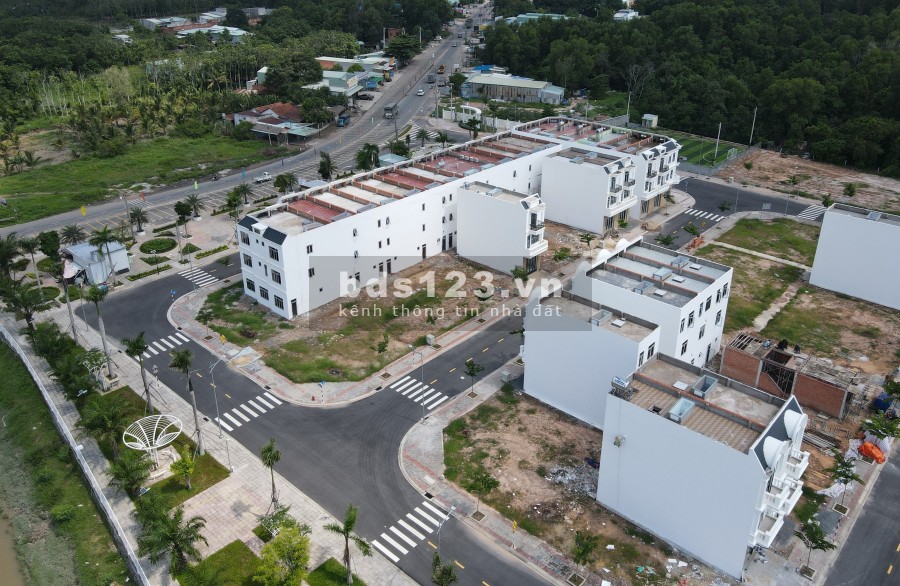 Cần bát đất khu nhà ở thương mại Vietsing Phú Chánh, chiết khấu lên đến 5%