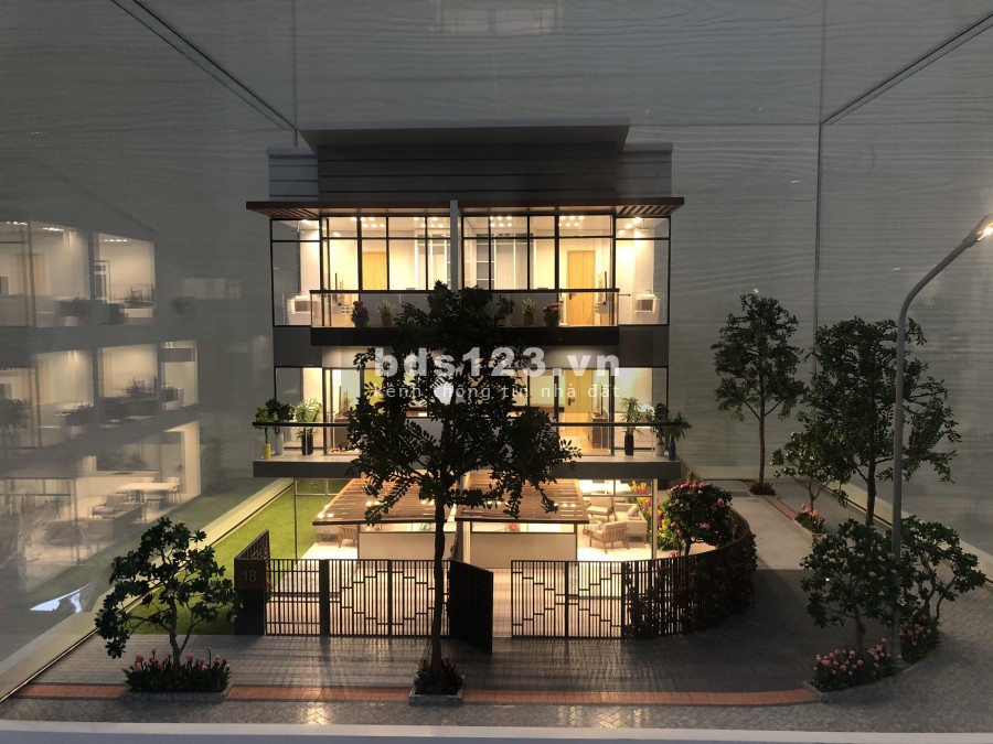 Cần bán nhà nguyên căn mặt phố tịại Elite Life, tặng voucher 150 triệu